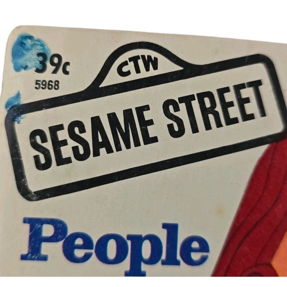 Vintage 2nd Edition‎ 1971 Sesame Street People in my Family A Golden Shape Book